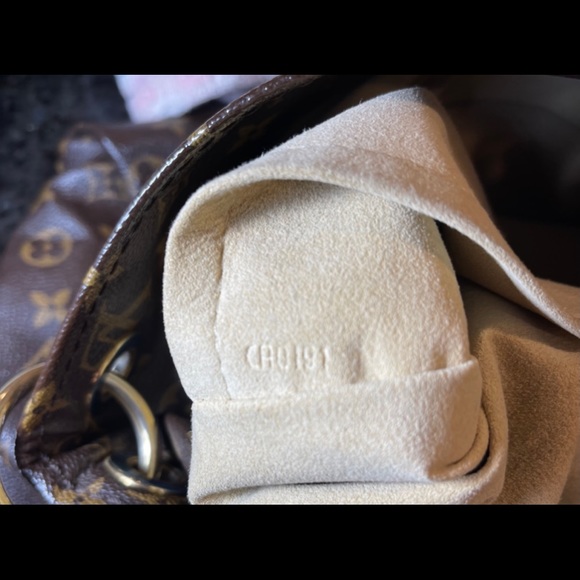 Louis Vuitton Artsy MM - Picture 2 of 12